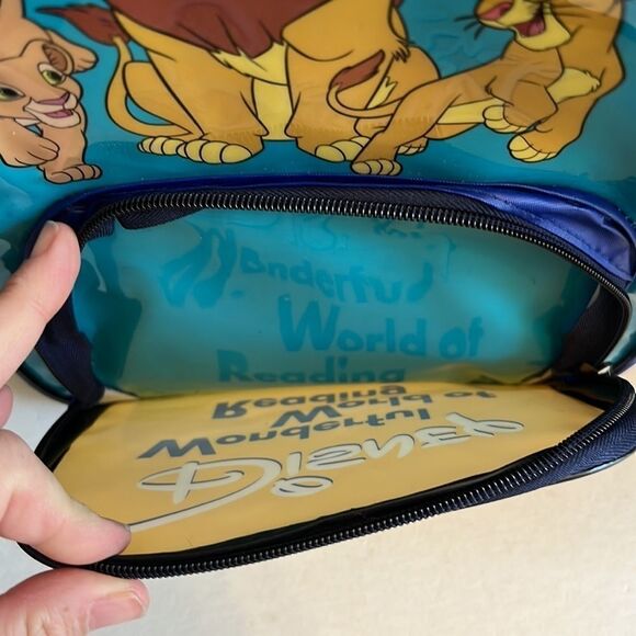 Disney Lion King Vintage Backpack - Wonderful World of Reading - Picture 5 of 11